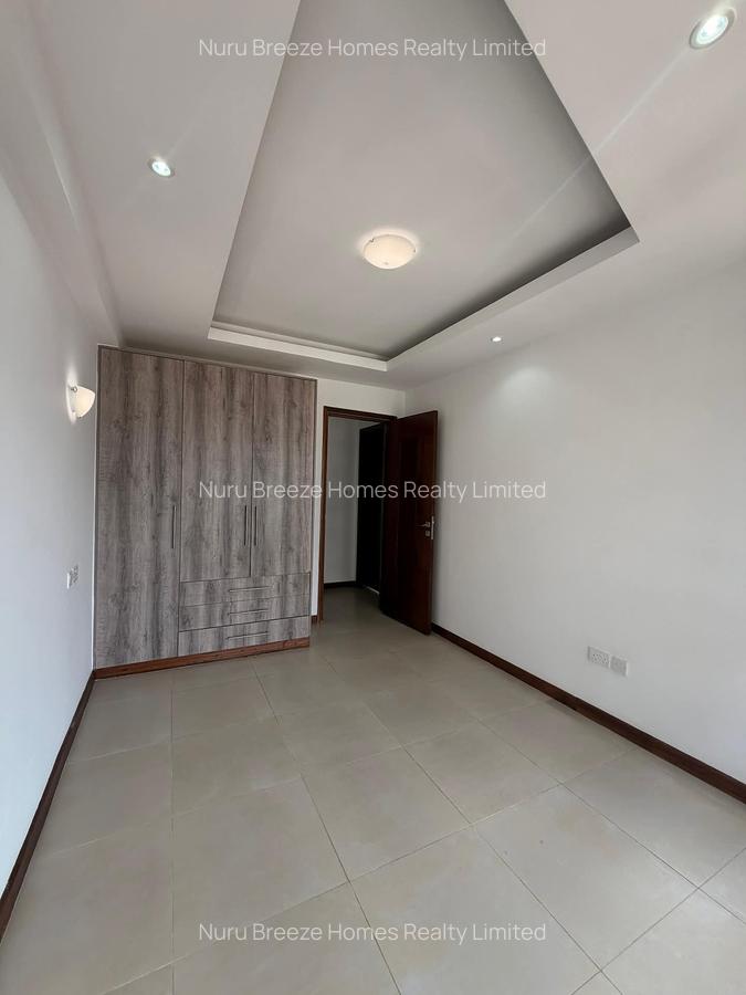 2 Bed Apartment with En Suite in Westlands Area - 17