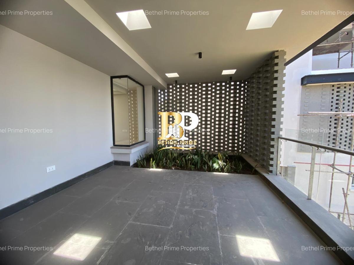 5 Bed Villa with En Suite at Grevillea Groove - 14