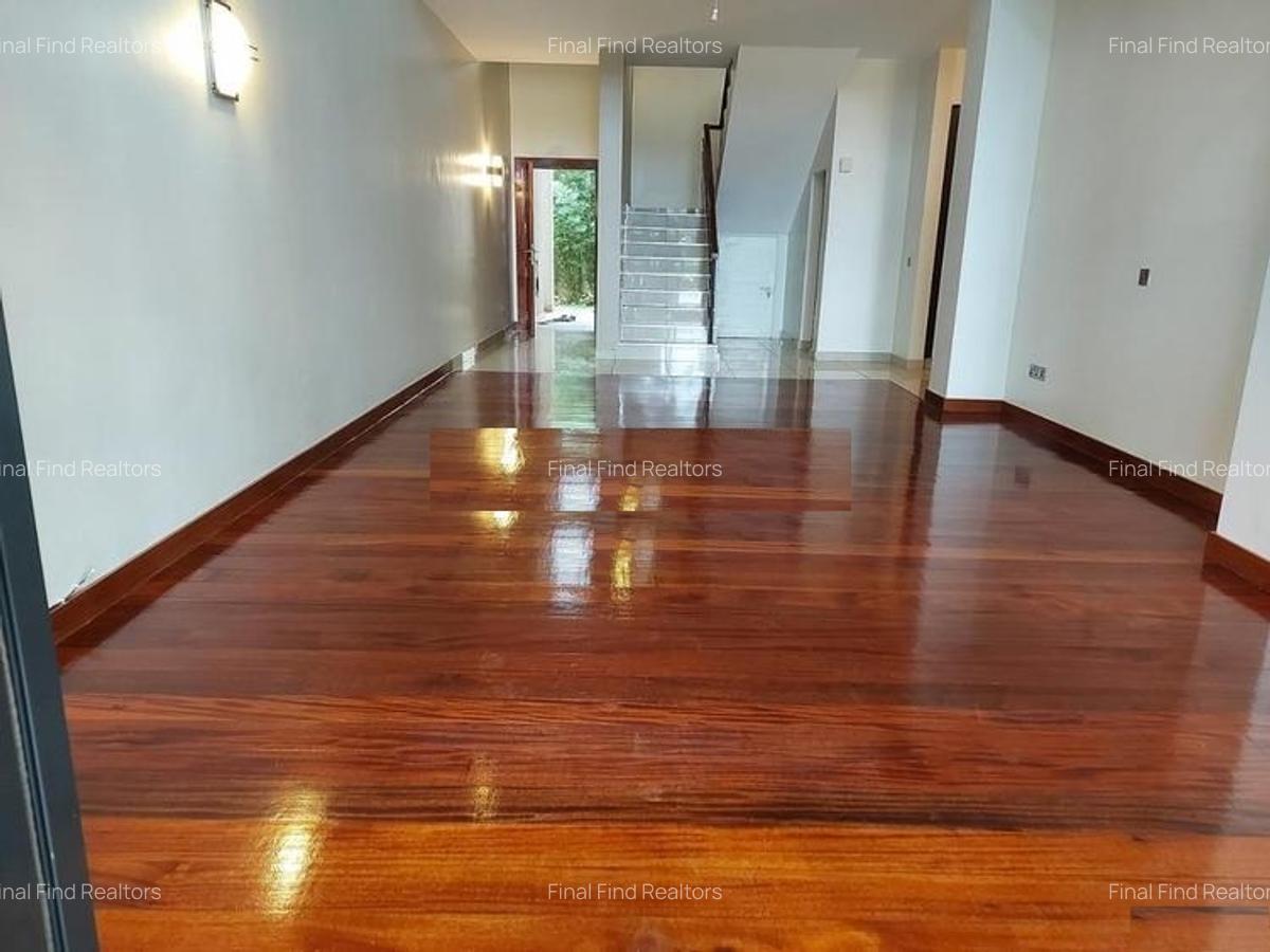 3 Bed Apartment with En Suite in Westlands Area - 5