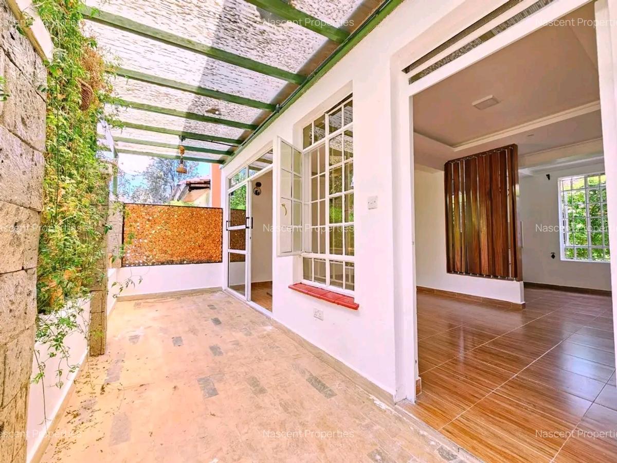 2 Bed House with En Suite in Nyari - 3