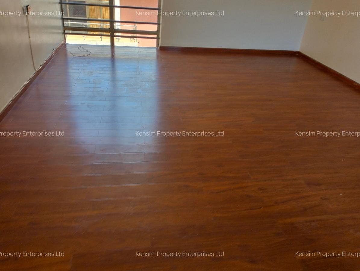 5 Bed Townhouse with En Suite in Lavington - 17