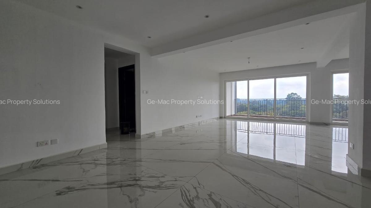 5 Bed Apartment with En Suite in General Mathenge - 12