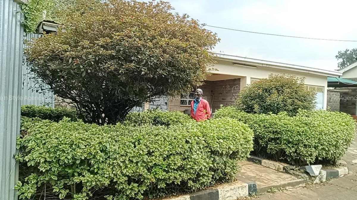 4 Bed Townhouse with Staff Quarters in Redhill - 6