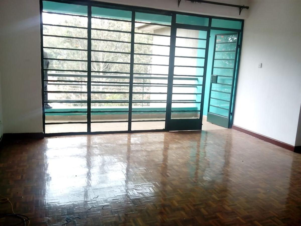 3 Bed Apartment in Kileleshwa - 8