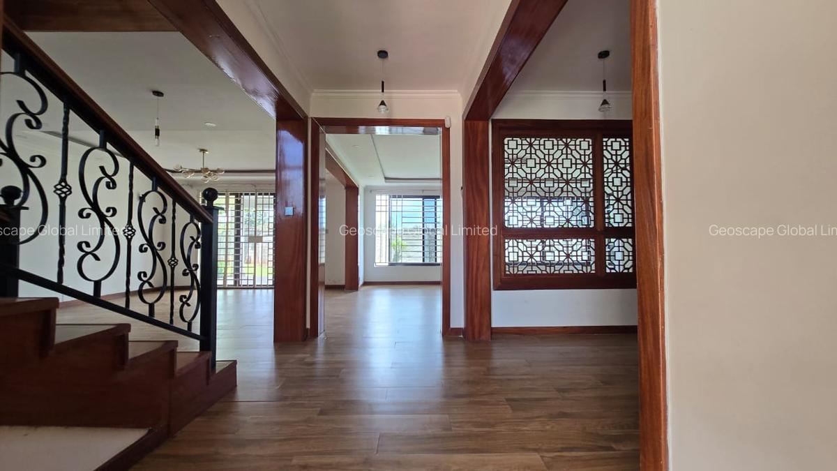 4 Bed Villa with En Suite in Kiambu Road - 14