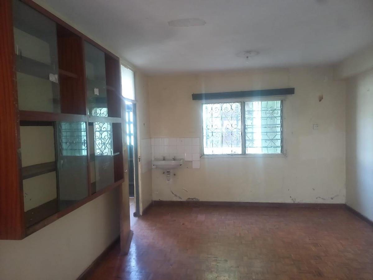 3 Bed Townhouse with En Suite in Langata - 20