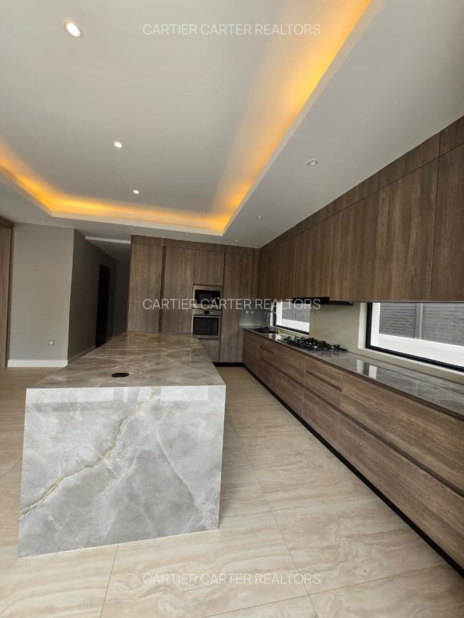 Serviced 3 Bed Apartment with En Suite in Runda - 4