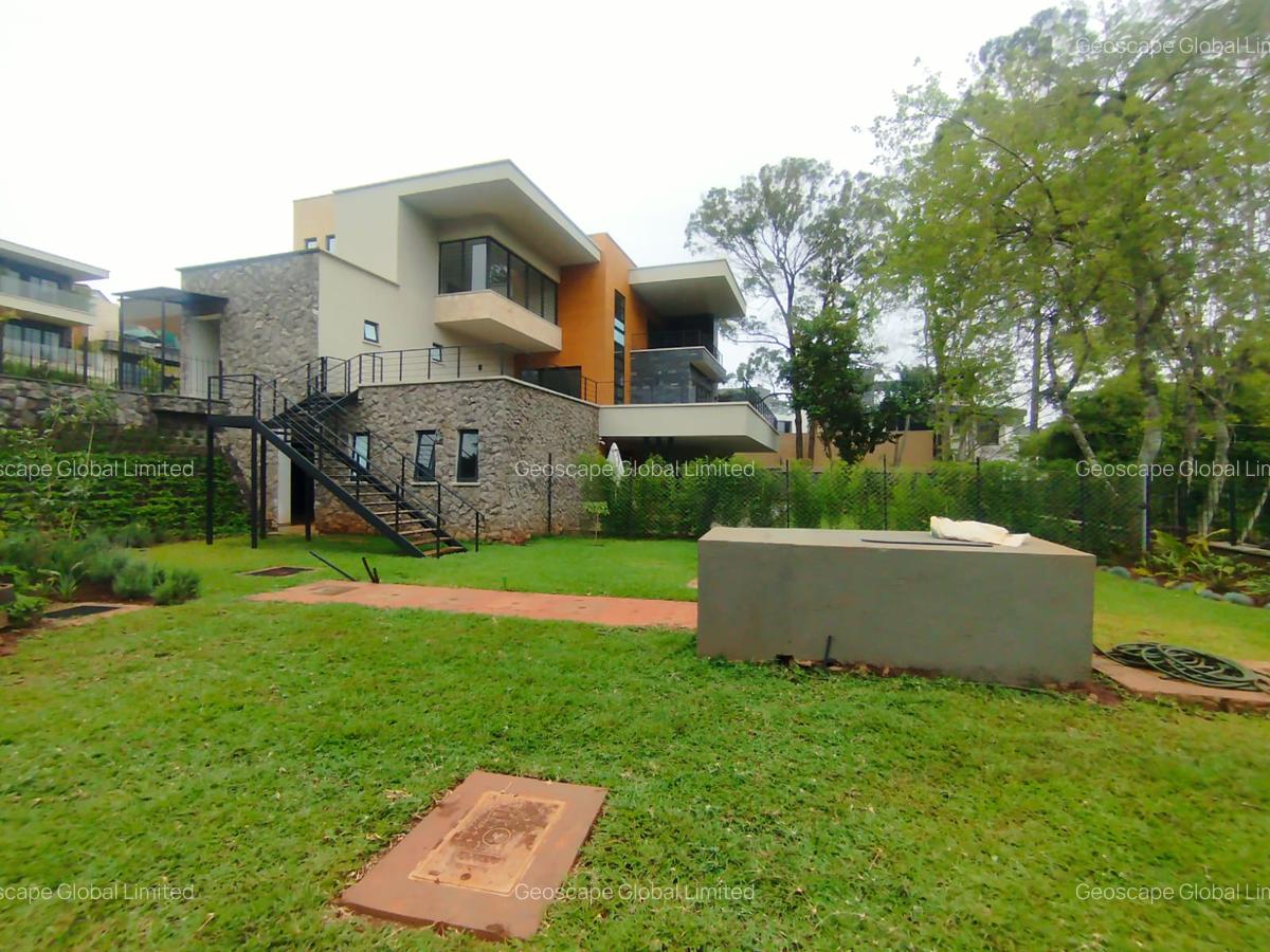 4 Bed House with En Suite in Loresho - 17
