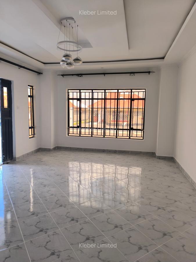 3 Bed House with En Suite in Kitengela - 2