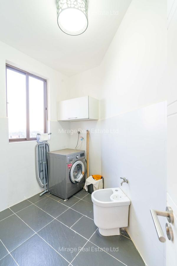 Serviced 3 Bed Apartment with En Suite in Kilimani - 4