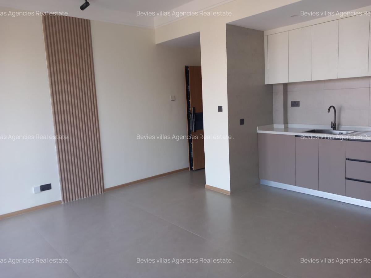 1 Bed Apartment with Swimming Pool in Riverside - 6