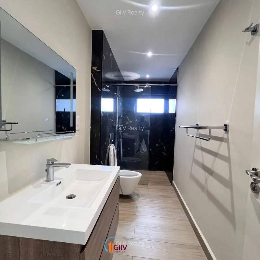 2 Bed Apartment with En Suite in Riverside - 6