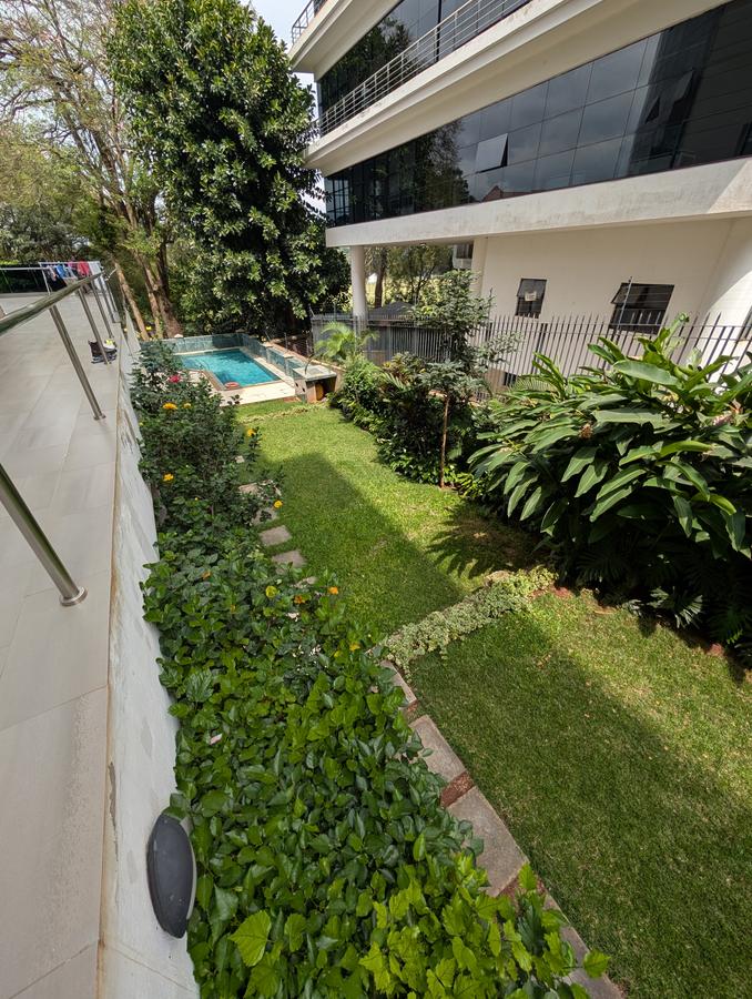 Furnished Studio Apartment with Swimming Pool at Muthangari Drive - 16