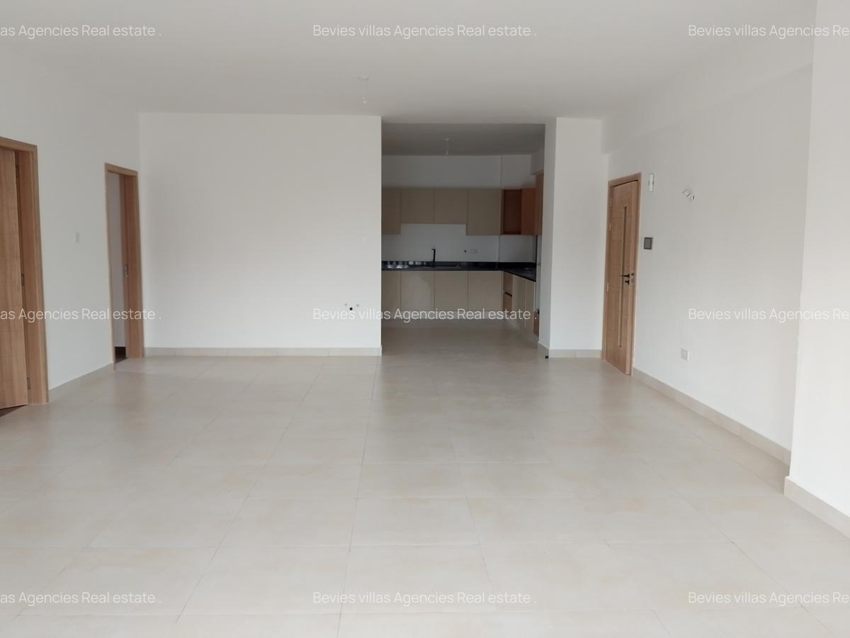 3 Bed Apartment with En Suite at Parklands - 2