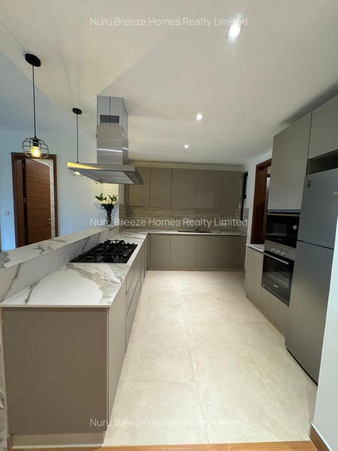 2 Bed Apartment with En Suite in Riverside - 2