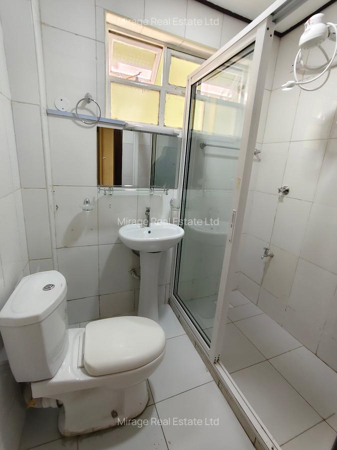 2 Bed Apartment with En Suite in Westlands Area - 10