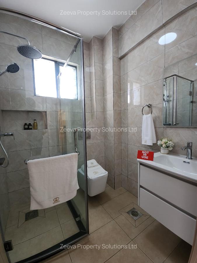 3 Bed Apartment with En Suite in Lavington - 12