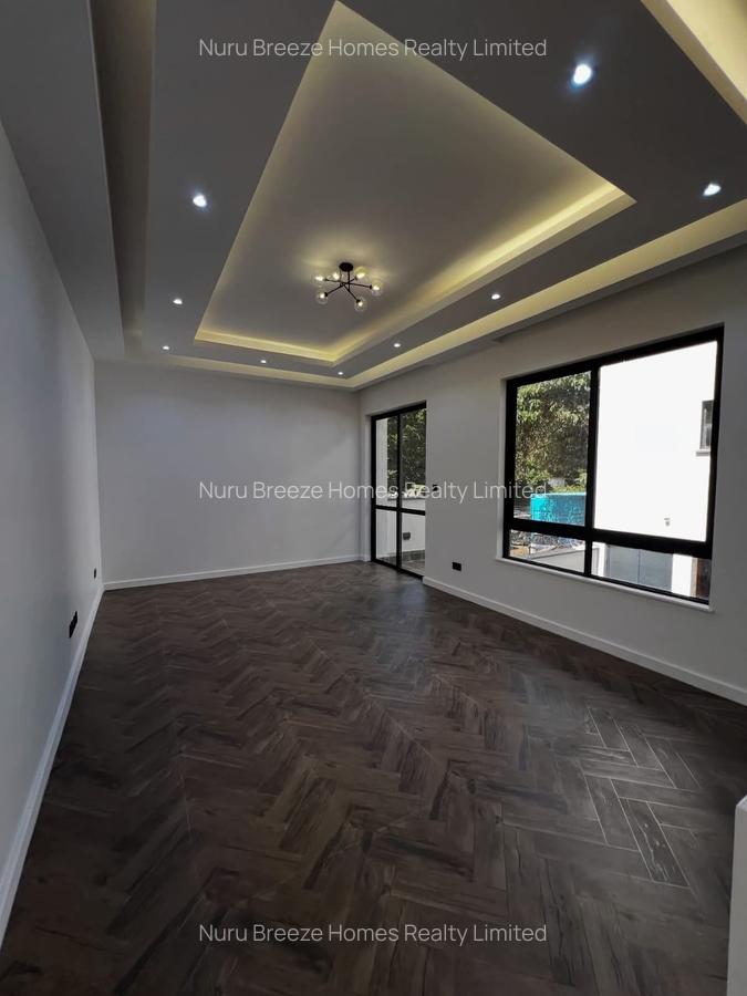 4 Bed Townhouse with En Suite in Lavington - 4