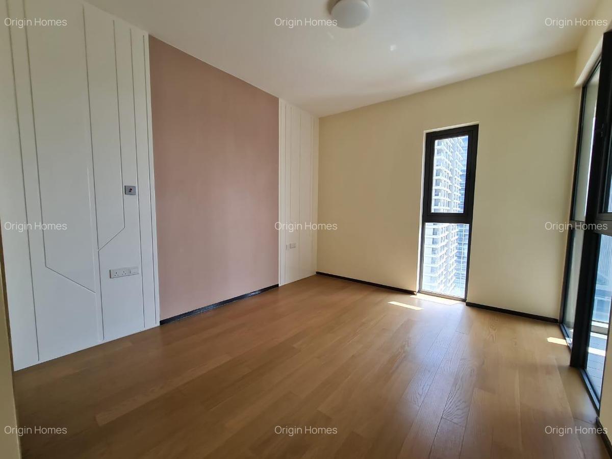 1 Bed Apartment with En Suite at Westlands - 5