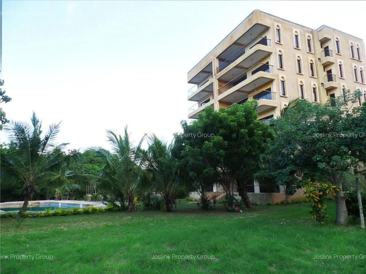 3 Bed Apartment with En Suite in Nyali Area - 14