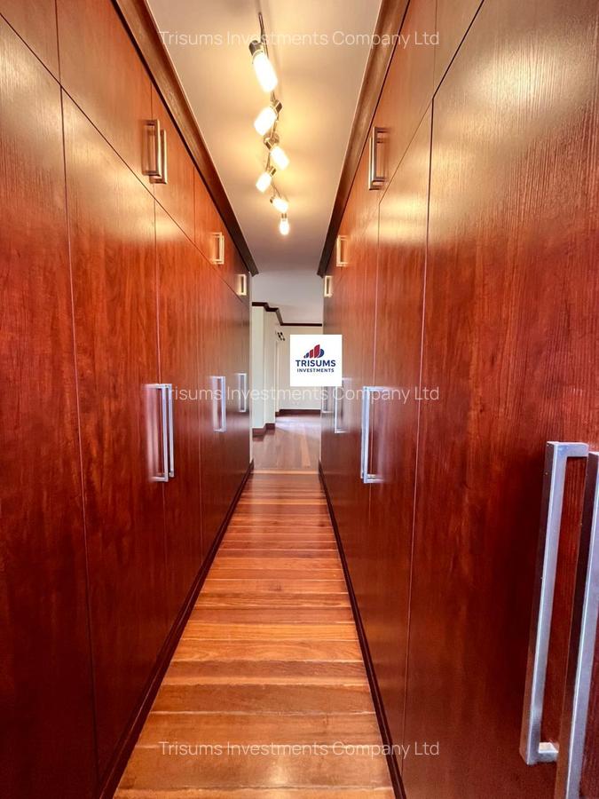 5 Bed Villa with En Suite in Kitisuru - 11