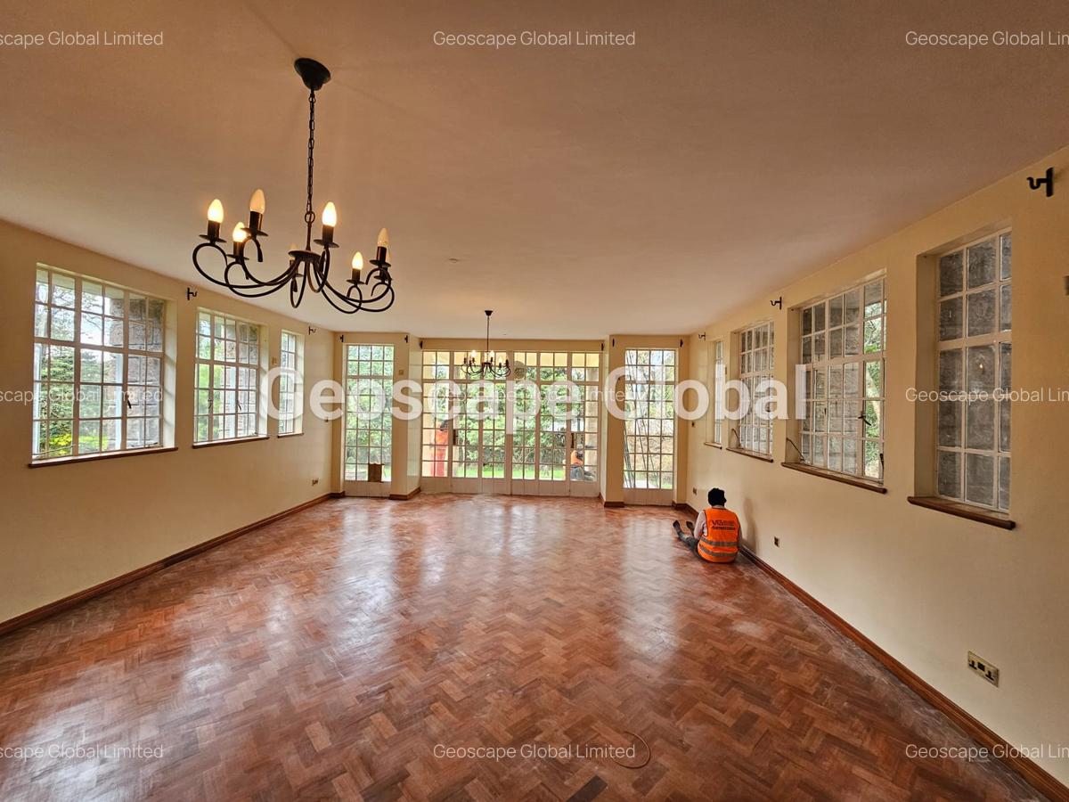 4 Bed House with En Suite in Karen - 8