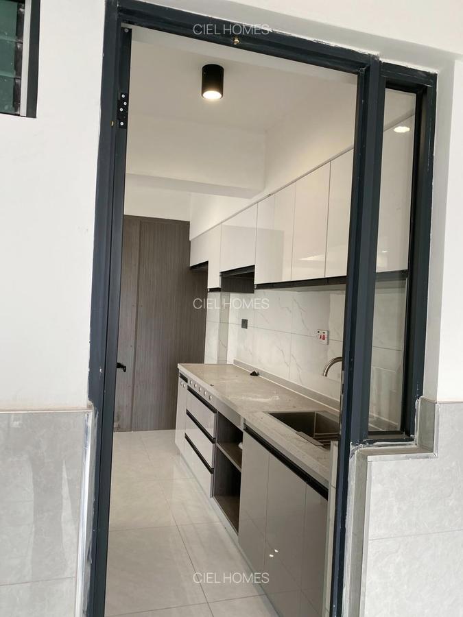 2 Bed Apartment with En Suite at Westlands Road - 5