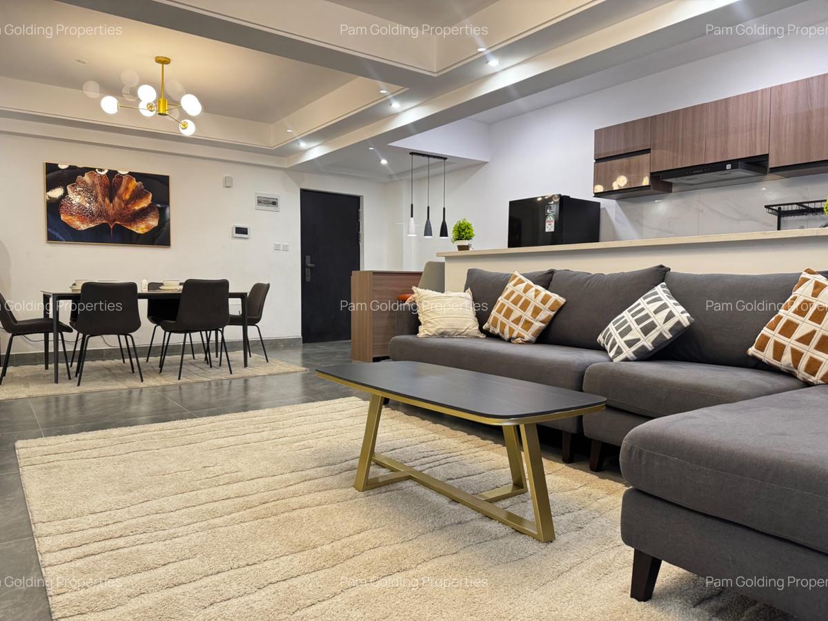 Furnished 3 Bed Apartment with En Suite in Riverside - 4