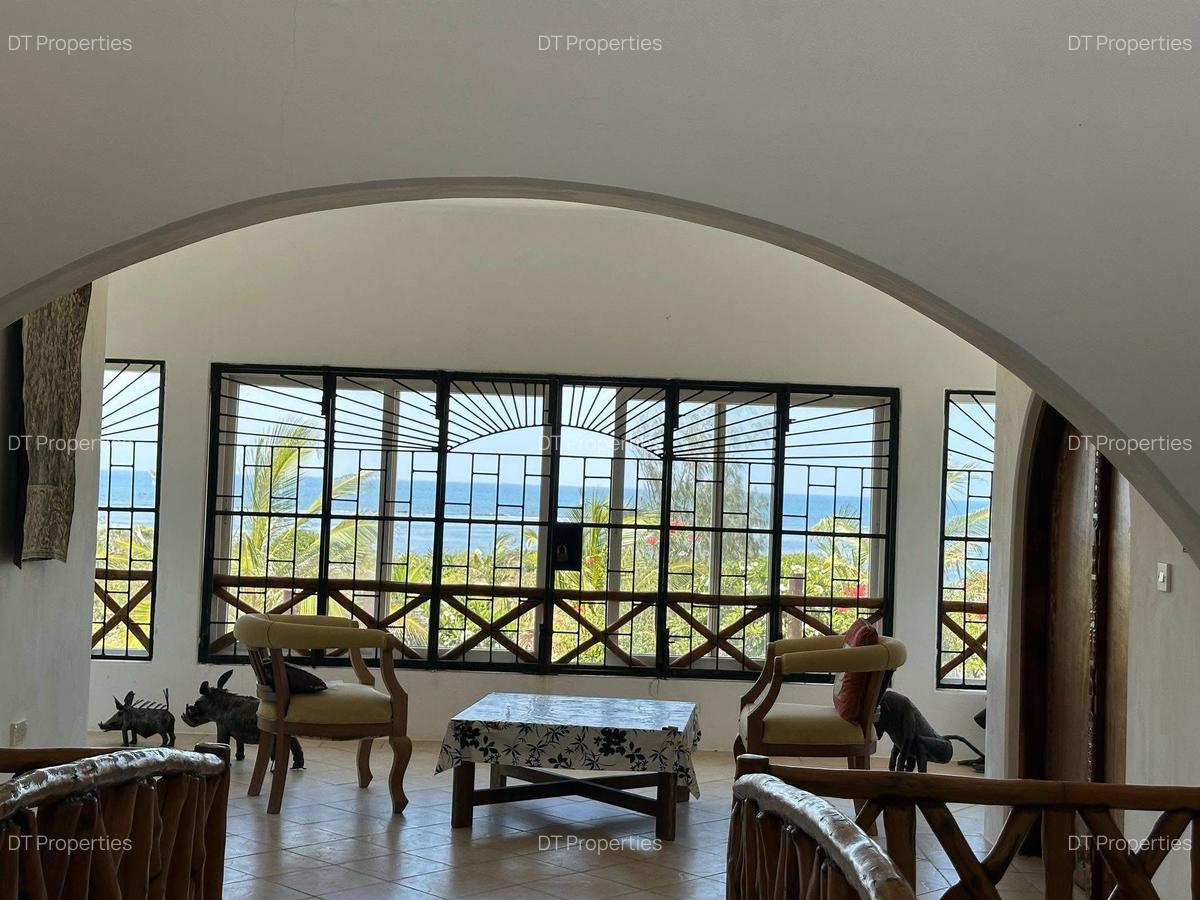 4 Bed House with En Suite at Watamu - 18