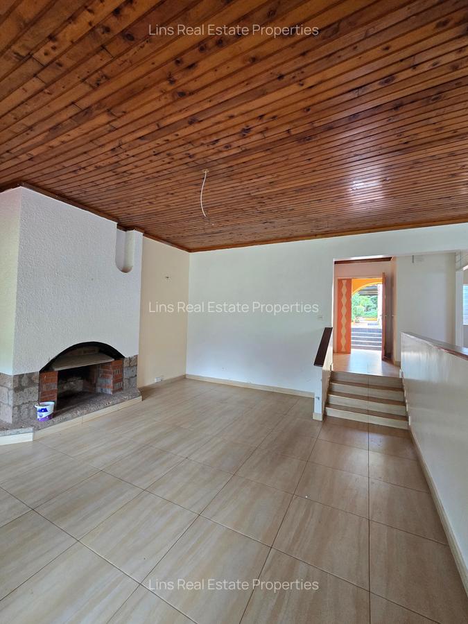 4 Bed House with En Suite in Loresho - 12