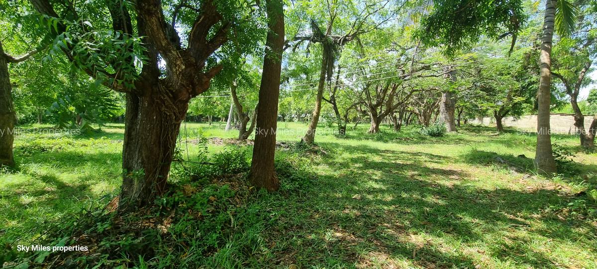2.5 ac Land at Serena - 10