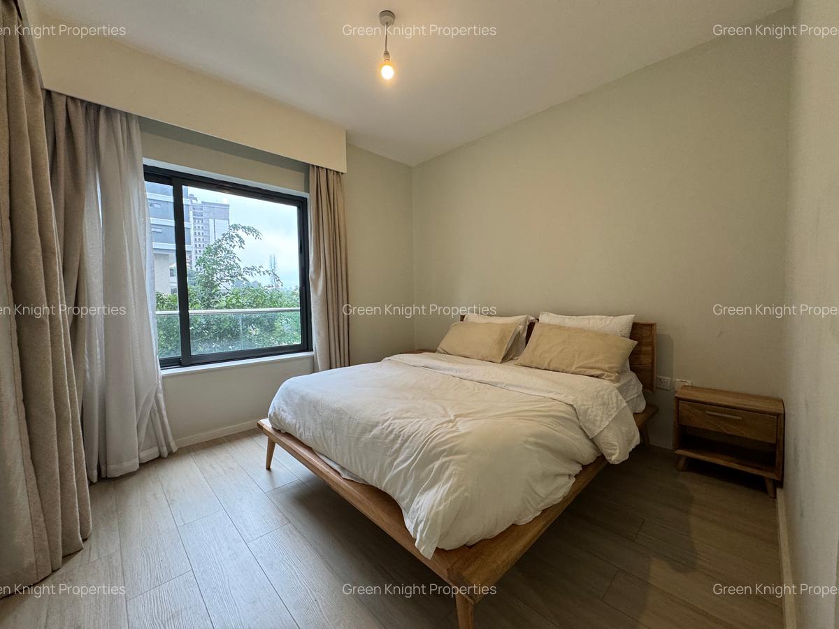 Serviced 1 Bed Apartment with En Suite in Riverside - 11