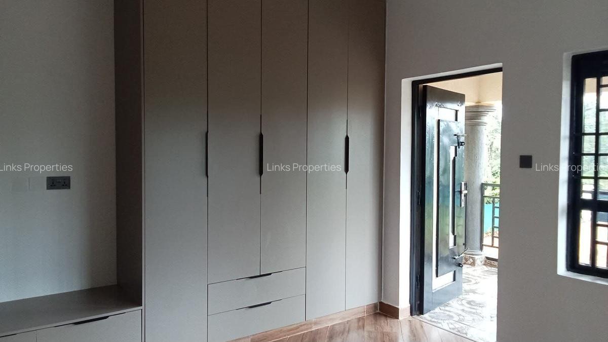 5 Bed Townhouse with En Suite at Karen - 13