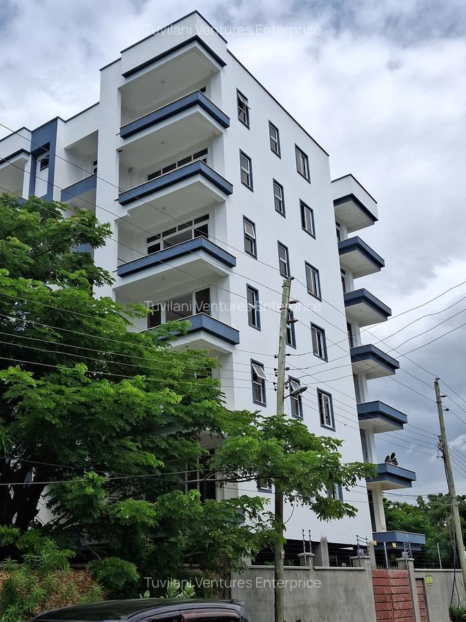 2 Bed Townhouse with En Suite at Nyali Mombasa - 2