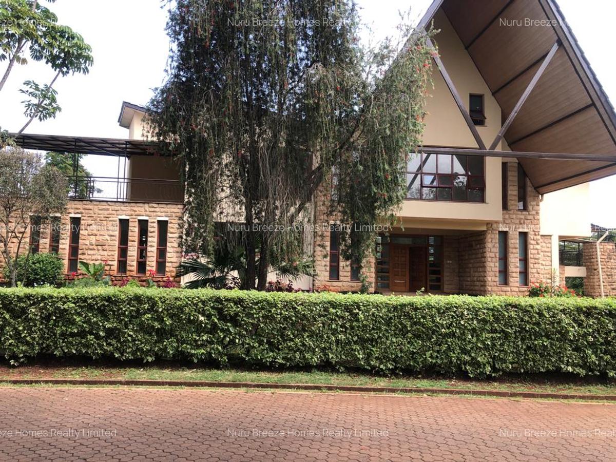 5 Bed Townhouse with En Suite in Karen - 8