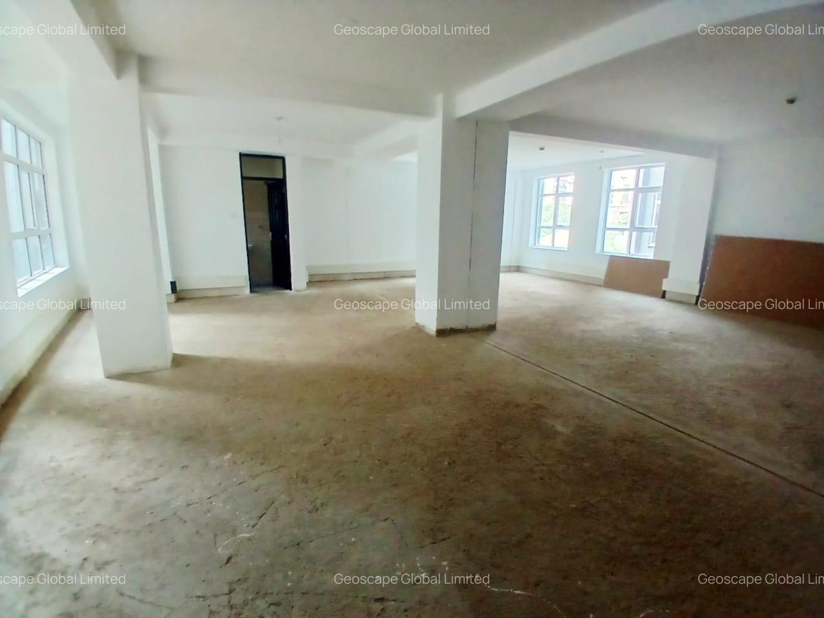 2,578 ft² Office with Parking in Westlands Area - 1