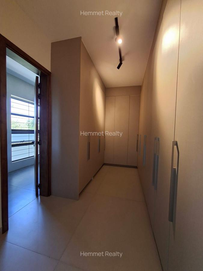 4 Bed Apartment with En Suite in Loresho - 7