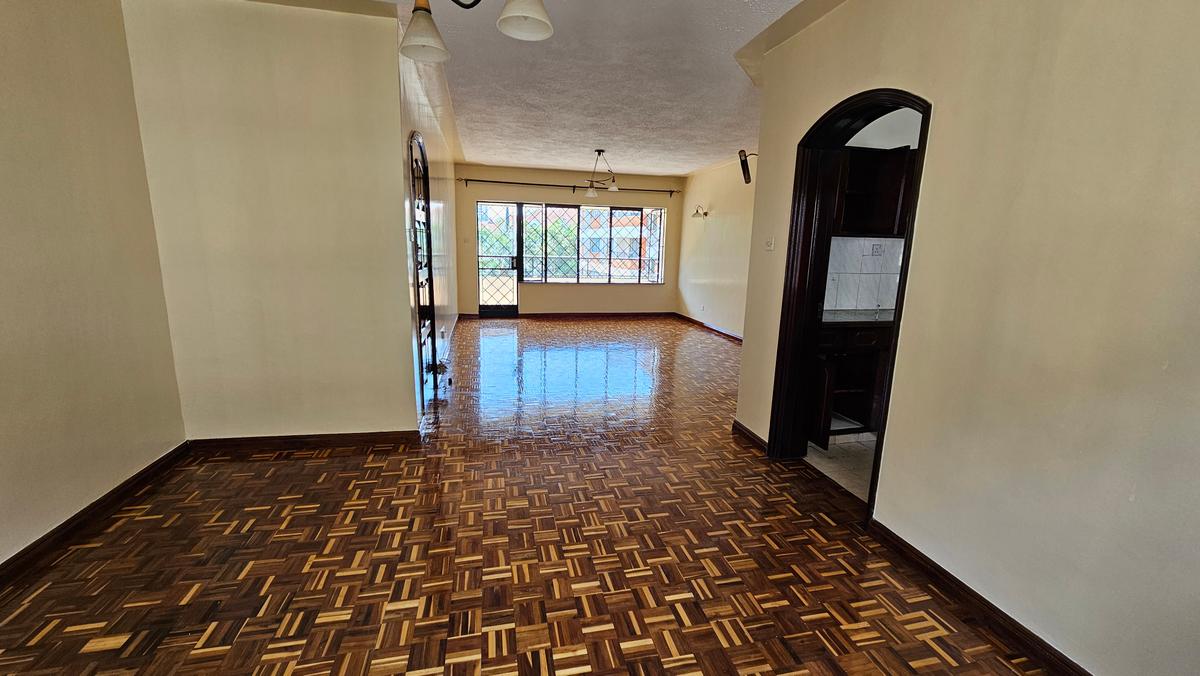 Serviced 3 Bed Apartment with En Suite in Kileleshwa - 1