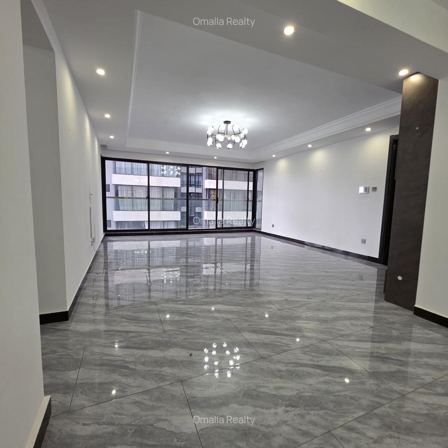 Serviced 3 Bed Apartment with En Suite in Kileleshwa - 9