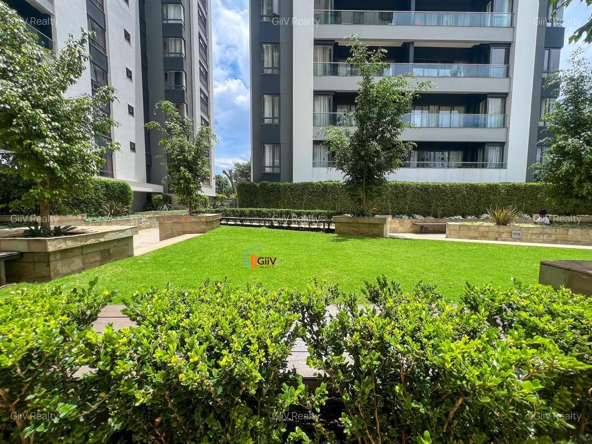 2 Bed Apartment with En Suite in Riverside - 1