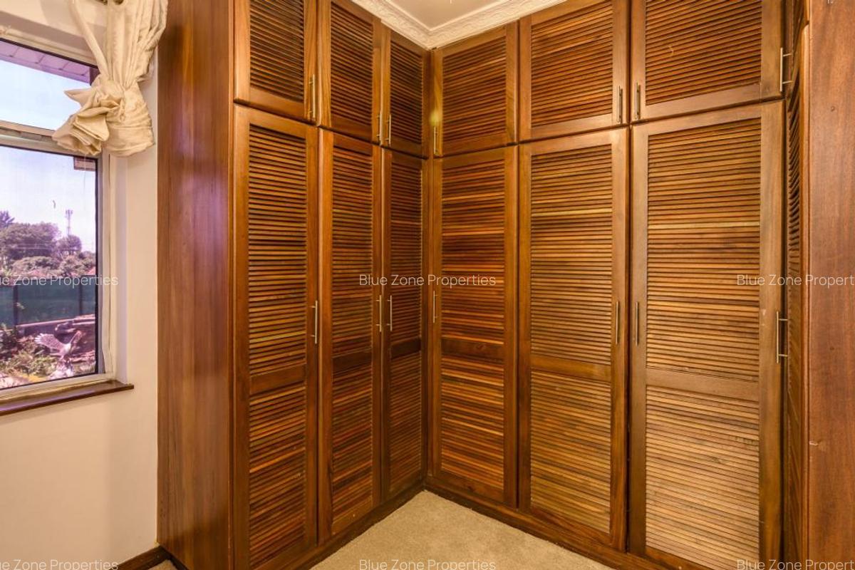 4 Bed Villa with En Suite at Off Ruaka Rd - 17