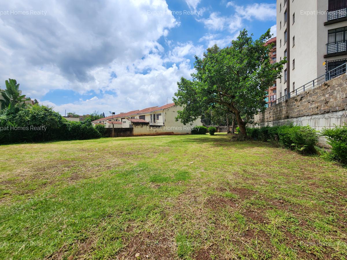 Commercial Property with Parking in Kilimani - 1