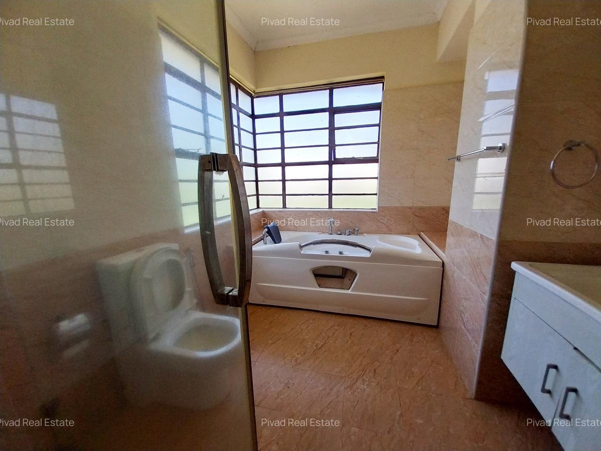 4 Bed Townhouse with Swimming Pool in Kiambu Road - 11