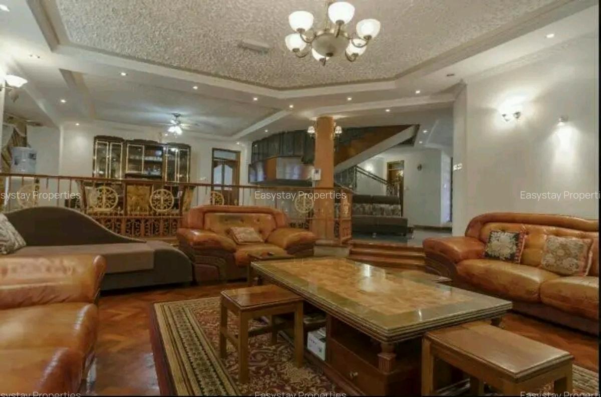 5 Bed House with En Suite in Runda - 5