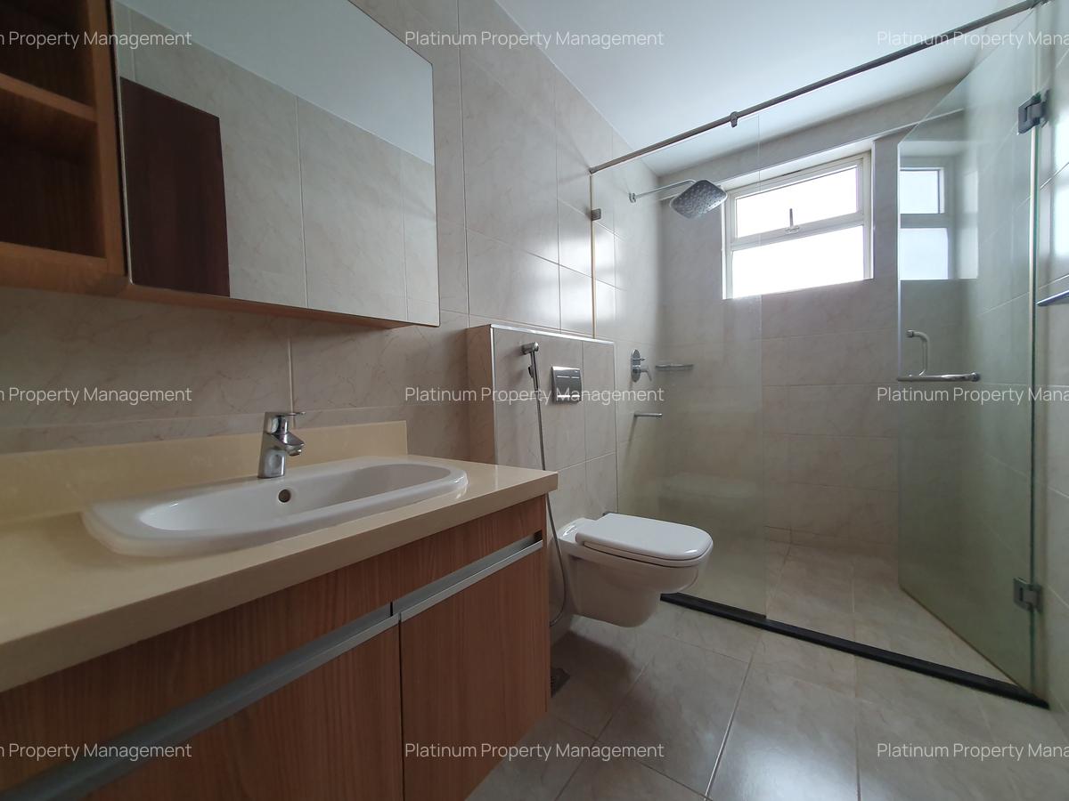 3 Bed Apartment with En Suite at Westlands - 13