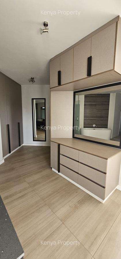 5 Bed Villa with En Suite at Chalbi Drive - 6