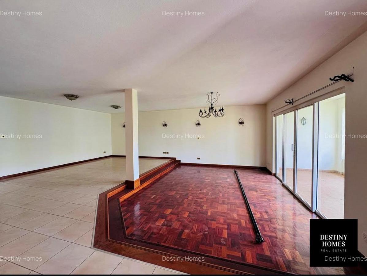 4 Bed Townhouse with En Suite in Lavington - 4