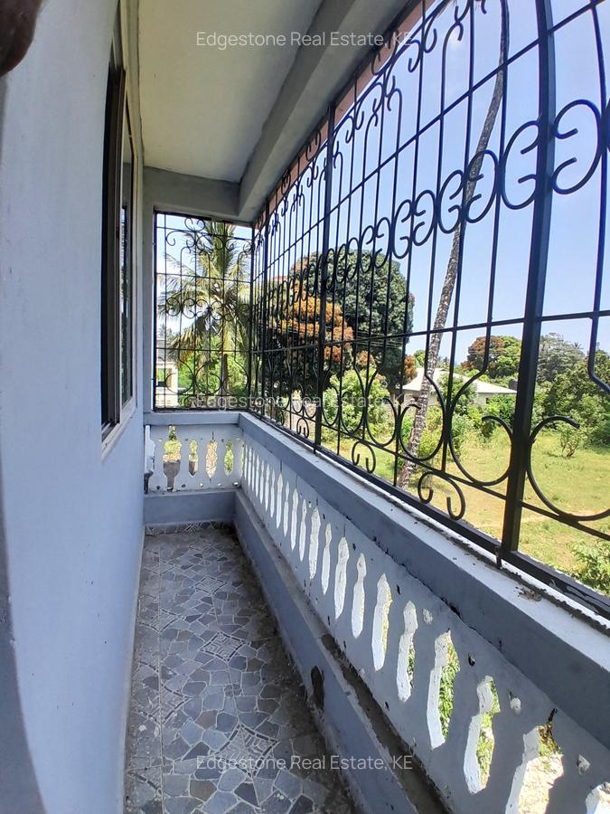 1 Bed Apartment with Borehole in Mtwapa - 14