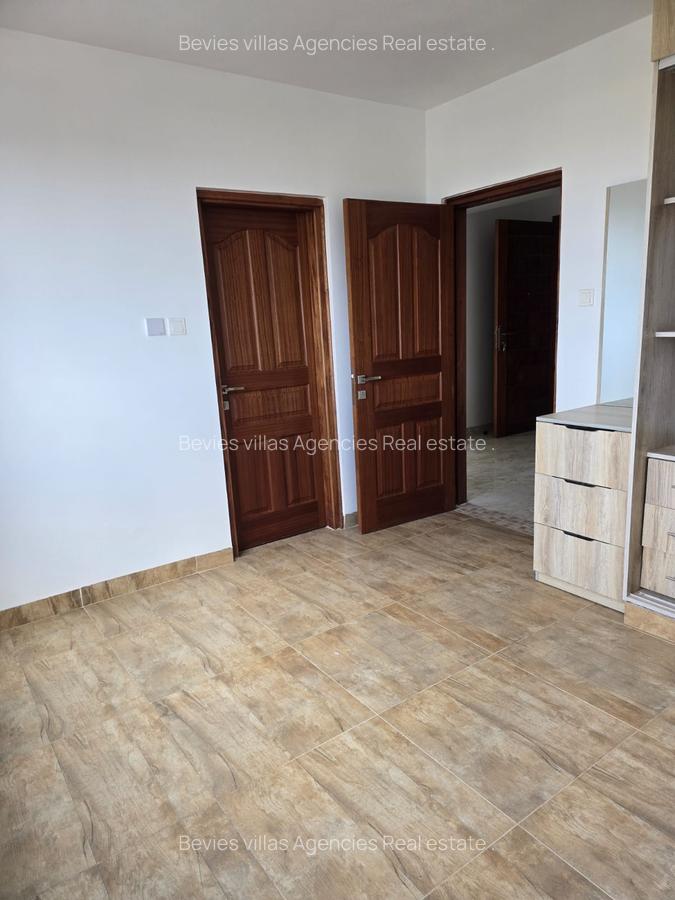 3 Bed Apartment with En Suite at Westlands - 13