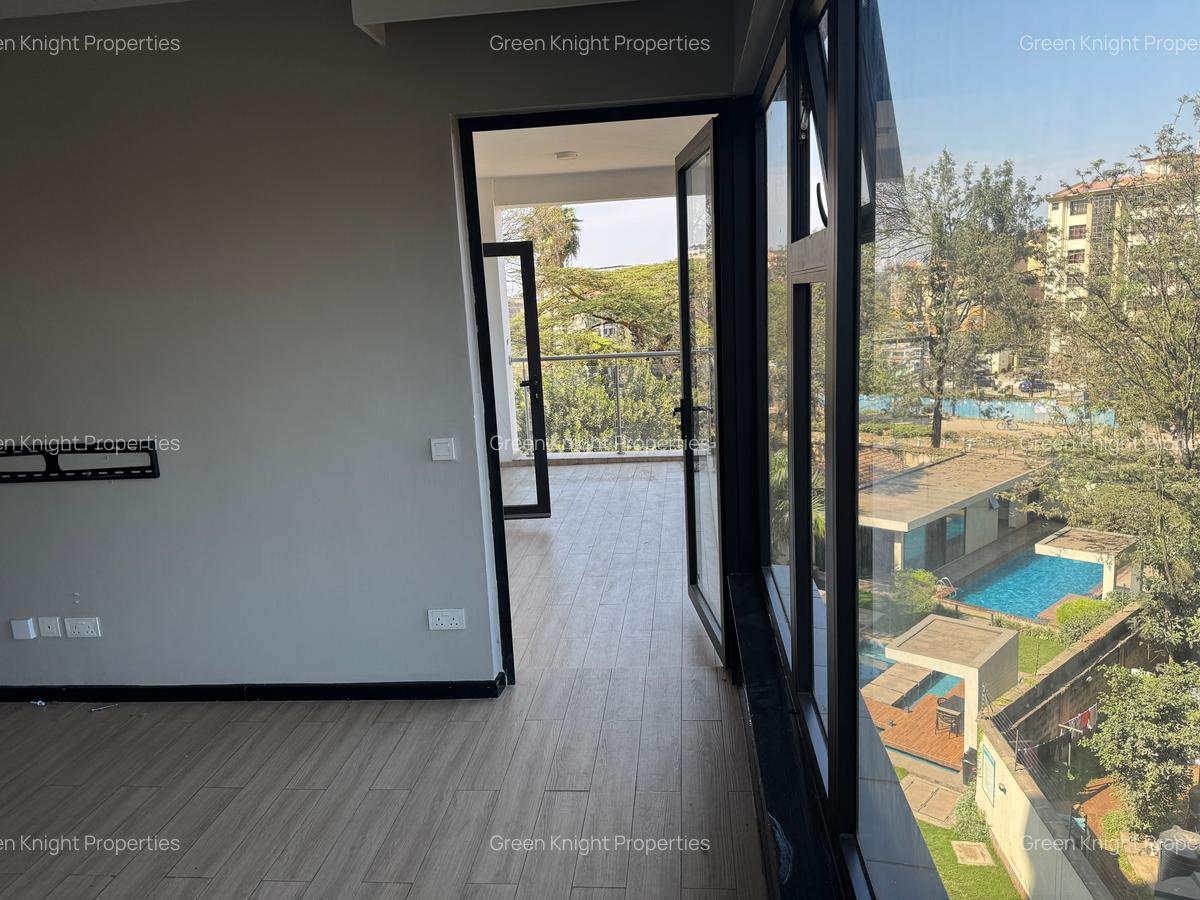 Serviced 2 Bed Apartment with En Suite in Lavington - 3